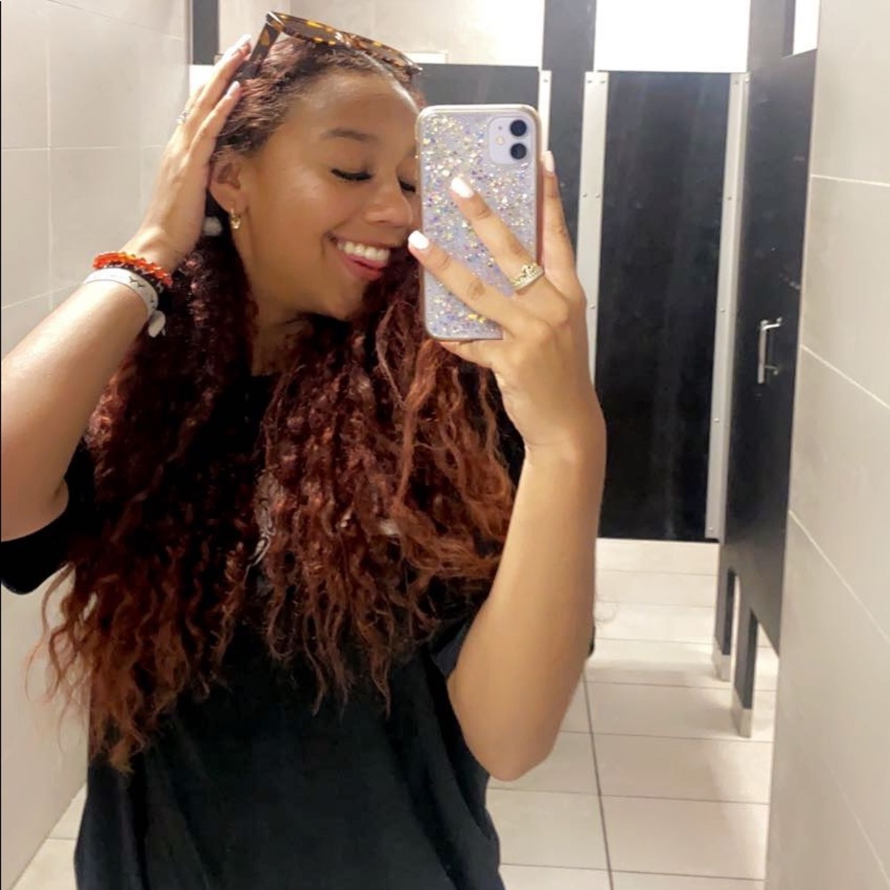 Meet your Posher, Brianna